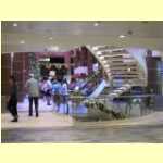 shipnov0200.jpg